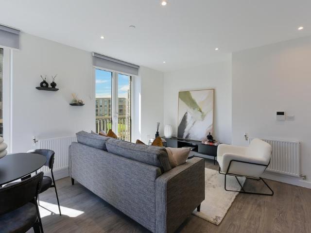 Apartment for rent in Mill Hill, Greater London