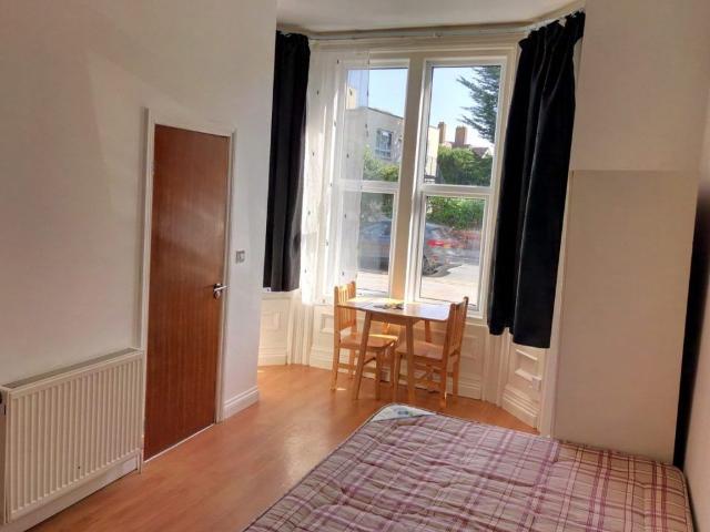 Studio for rent in Boscombe, Bournemouth