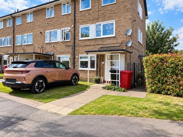 Apartment for rent in Slough