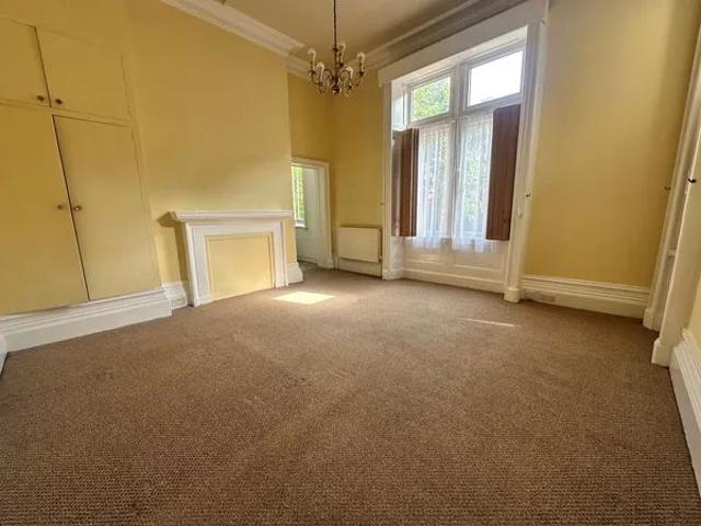 Studio for rent in Avenham, Higher Bartle