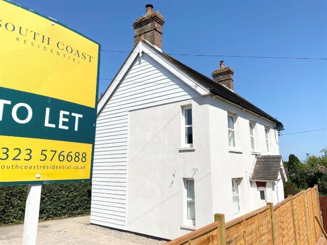 Apartment for rent in Cross In Hand, East Sussex