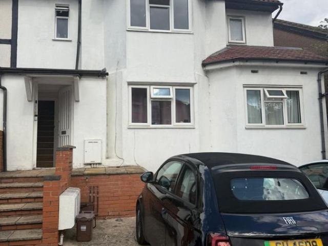 Apartment for rent in Brent Cross, Greater London