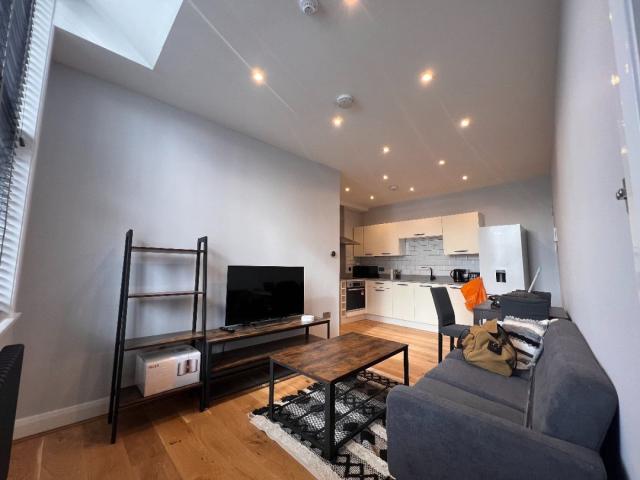 Apartment for rent in Avenham, Higher Bartle