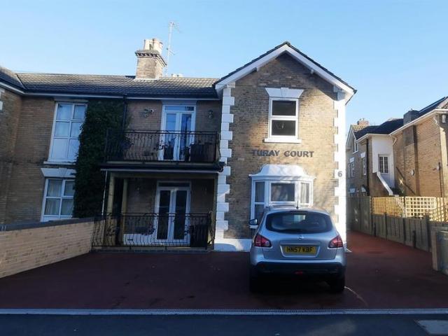 Apartment for rent in Lansdowne, Springbourne
