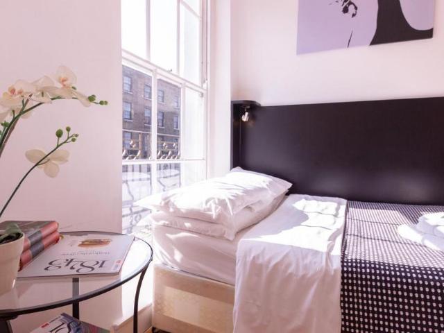 Studio for rent in London Borough of Camden, Greater London