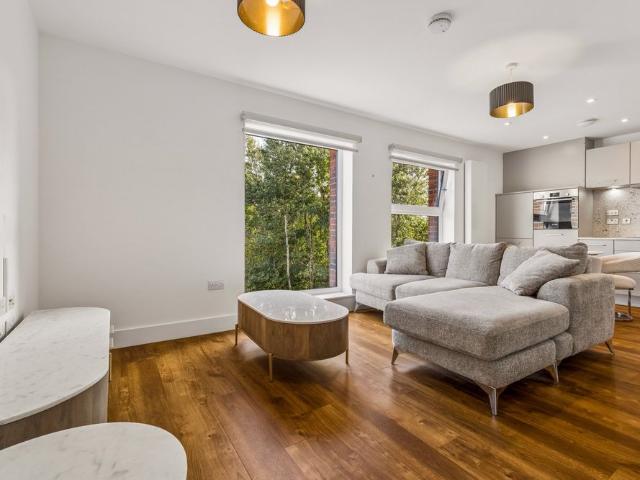 Apartment for rent in Ibroxholm, Glasgow