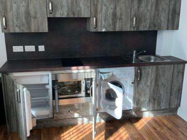 Flat for rent in St Matthew's, Old Wharf