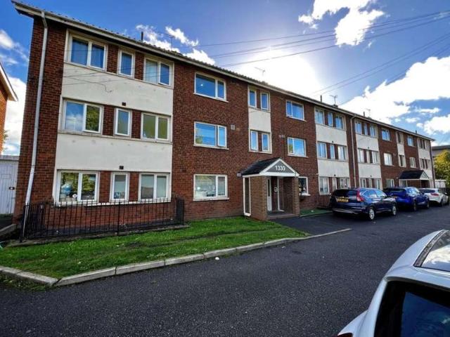 Flat for sale in Rednal, Birmingham