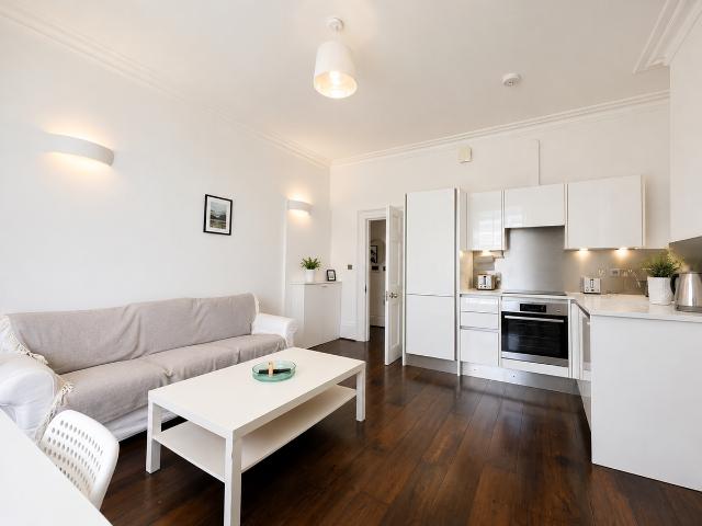 Apartment for rent in Newtown, Reading