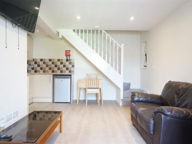 Apartment for rent in Upper Bangor, Bangor