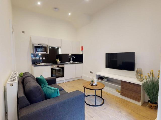 Apartment for rent in Woodhouse, West Yorkshire