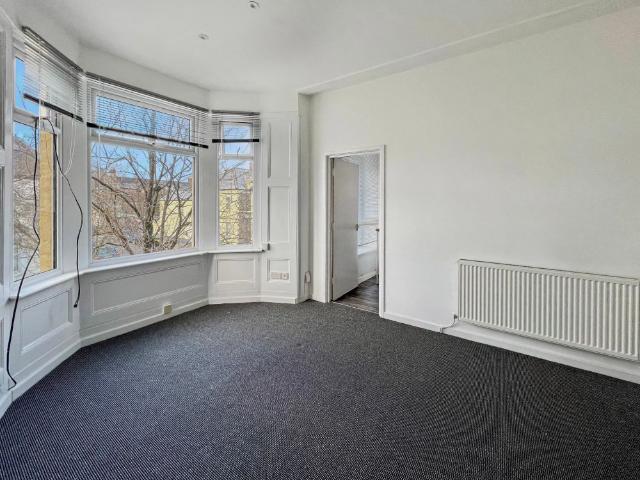 Apartment for rent in Falcon Lodge, Wales
