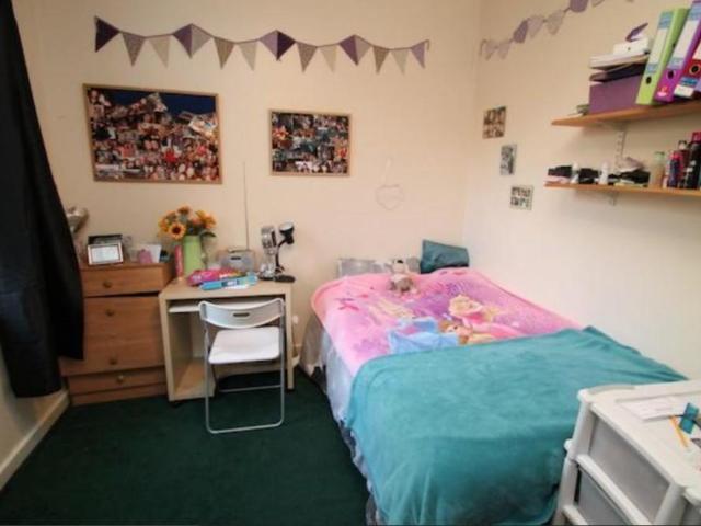 Apartment for rent in Hyde Park, West Yorkshire