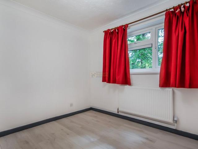 Room for rent in Calthorpe Fields, West Midlands