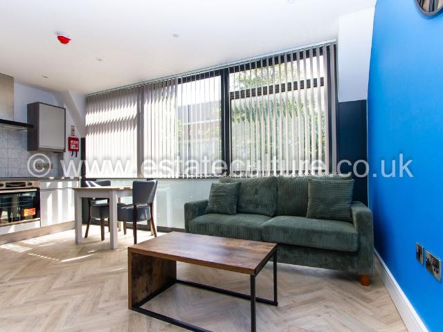 Apartment for rent in Spon End, West Midlands