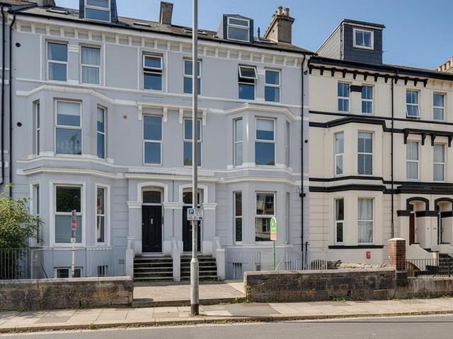 Apartment for rent in Mount Wise