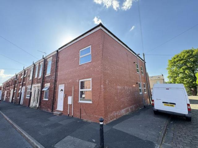 Studio for rent in Cavern Quarter, Calderstones