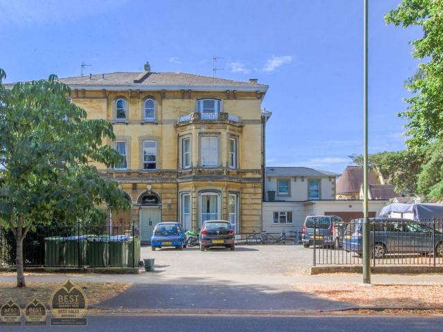 Apartment for rent in Ewens Farm, Golden Valley