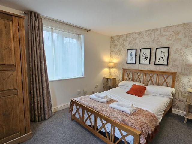 Studio for rent in Chesterton, Arbury