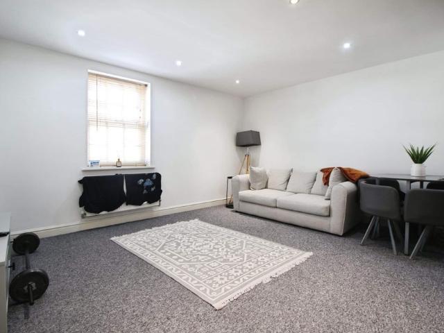 Apartment for rent in Highworth, Swindon
