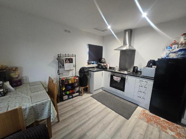 Apartment for rent in Torre, Torquay