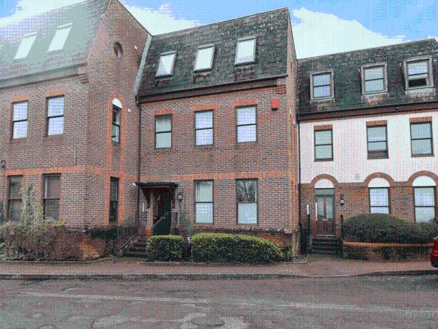 Apartment for rent in Rodbourne, Swindon