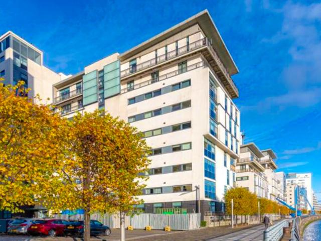 Apartment for rent in Thornwood, Glasgow