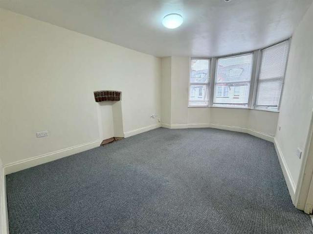 Flat for rent in Upton, Babbacombe