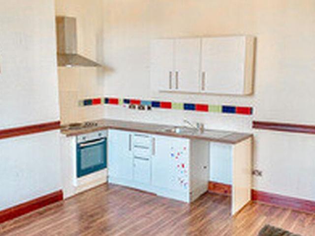 Apartment for rent in Dixons Green, West Midlands
