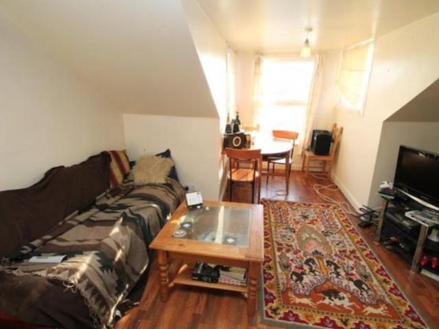 House for rent in Hyde Park, West Yorkshire