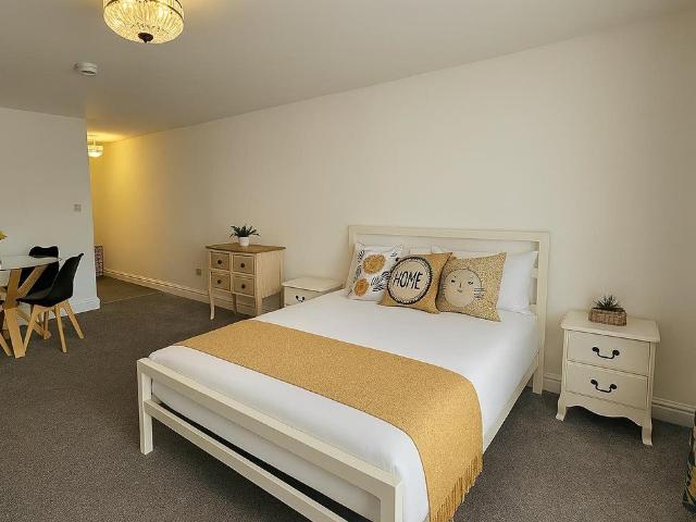 Apartment for rent in Chesterton, Arbury