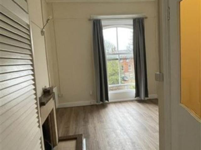 Apartment to rent in Bluebell, North Tipperary