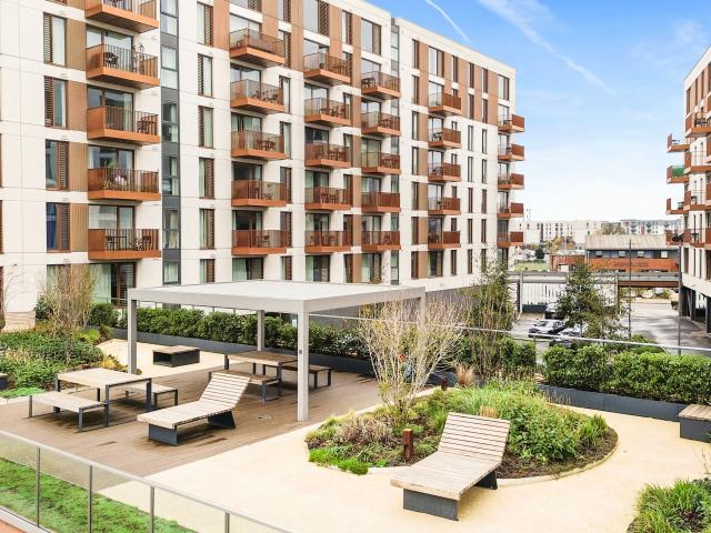 Apartment for rent in Brompton, Gillingham