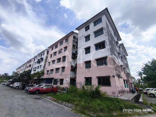 Flat for sale in Kuala Selangor, Selangor
