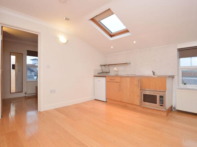 Studio for rent in London Borough of Camden, Greater London