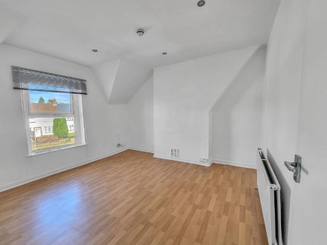 Apartment for rent in Falcon Lodge, Wales