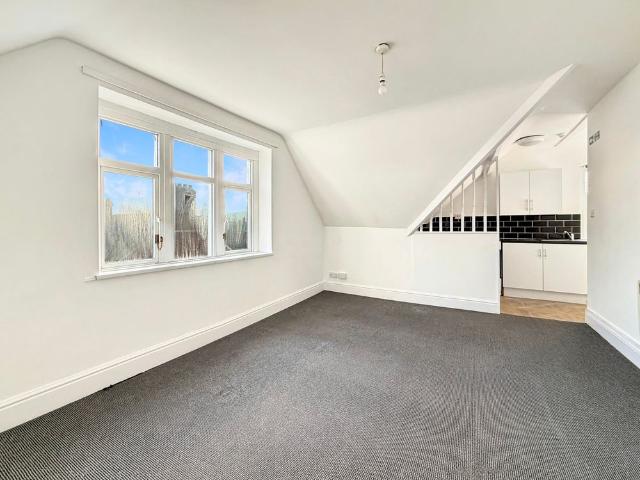 Apartment for rent in Falcon Lodge, Wales