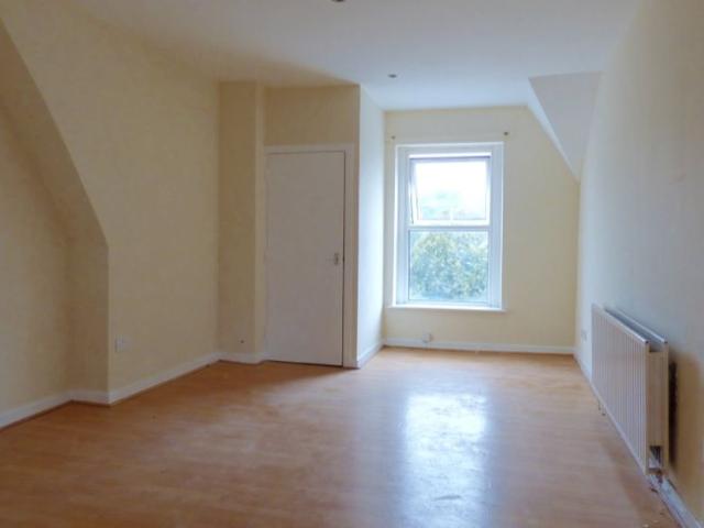 Apartment for rent in Falcon Lodge, Wales