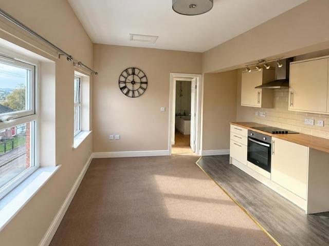 Apartment for rent in Longton, Stoke-on-Trent