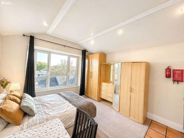Studio to rent in Dun Laoghaire, North Tipperary