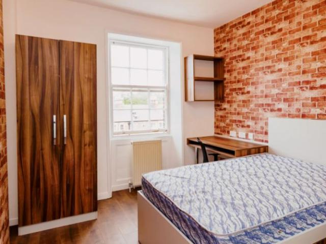 Room for rent in Grainger Town, Tyne And Wear