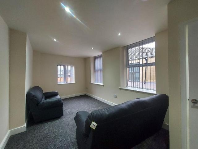 Apartment for rent in Street, Somerset