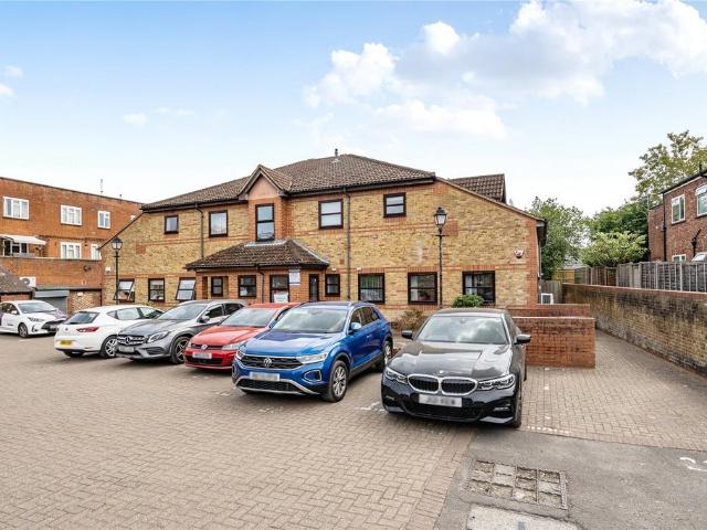 Apartment for rent in Sunningdale
