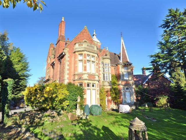Studio for rent in Great Malvern, Forthampton