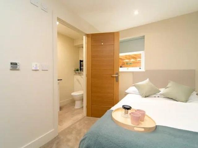 Studio for rent in Ropewalks, Calderstones
