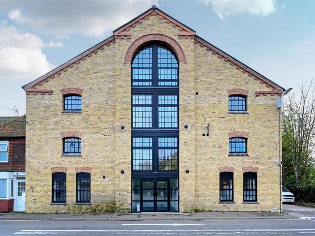 Apartment for rent in Heathlands, East Sussex