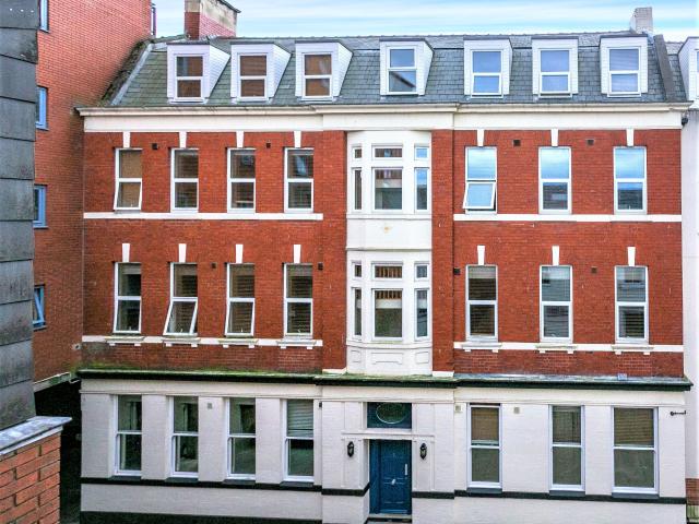 Apartment for rent in Avenham, Higher Bartle