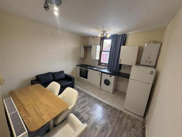 Apartment for rent in Church End, Greater London