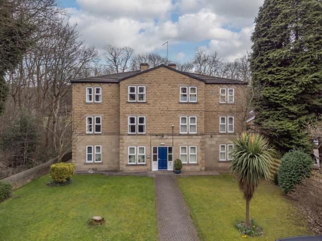 Apartment for rent in Huddersfield, West Yorkshire