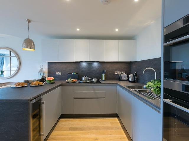 Apartment for rent in London Borough of Richmond upon Thames, Greater London